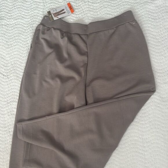 Mondetta Taupe Lounge Pants - Picture 5 of 7